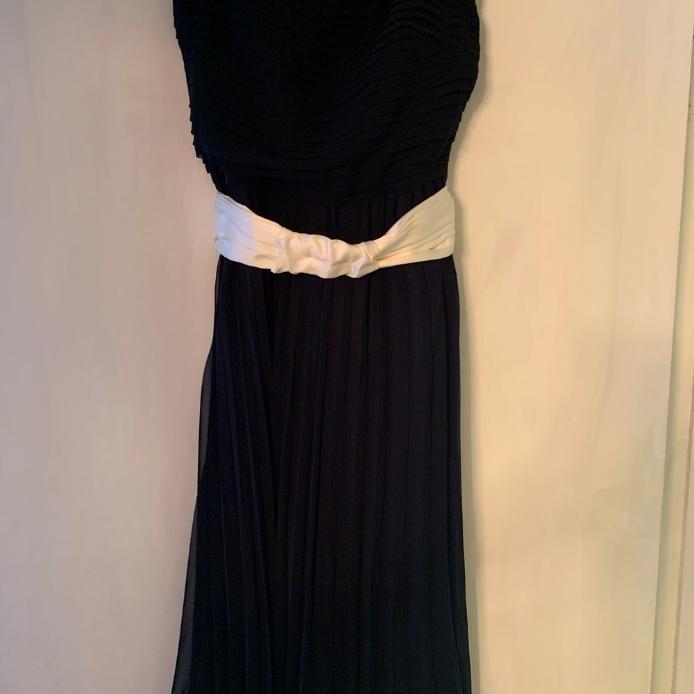 EXPRESS STRAPLESS EVENING DRESS